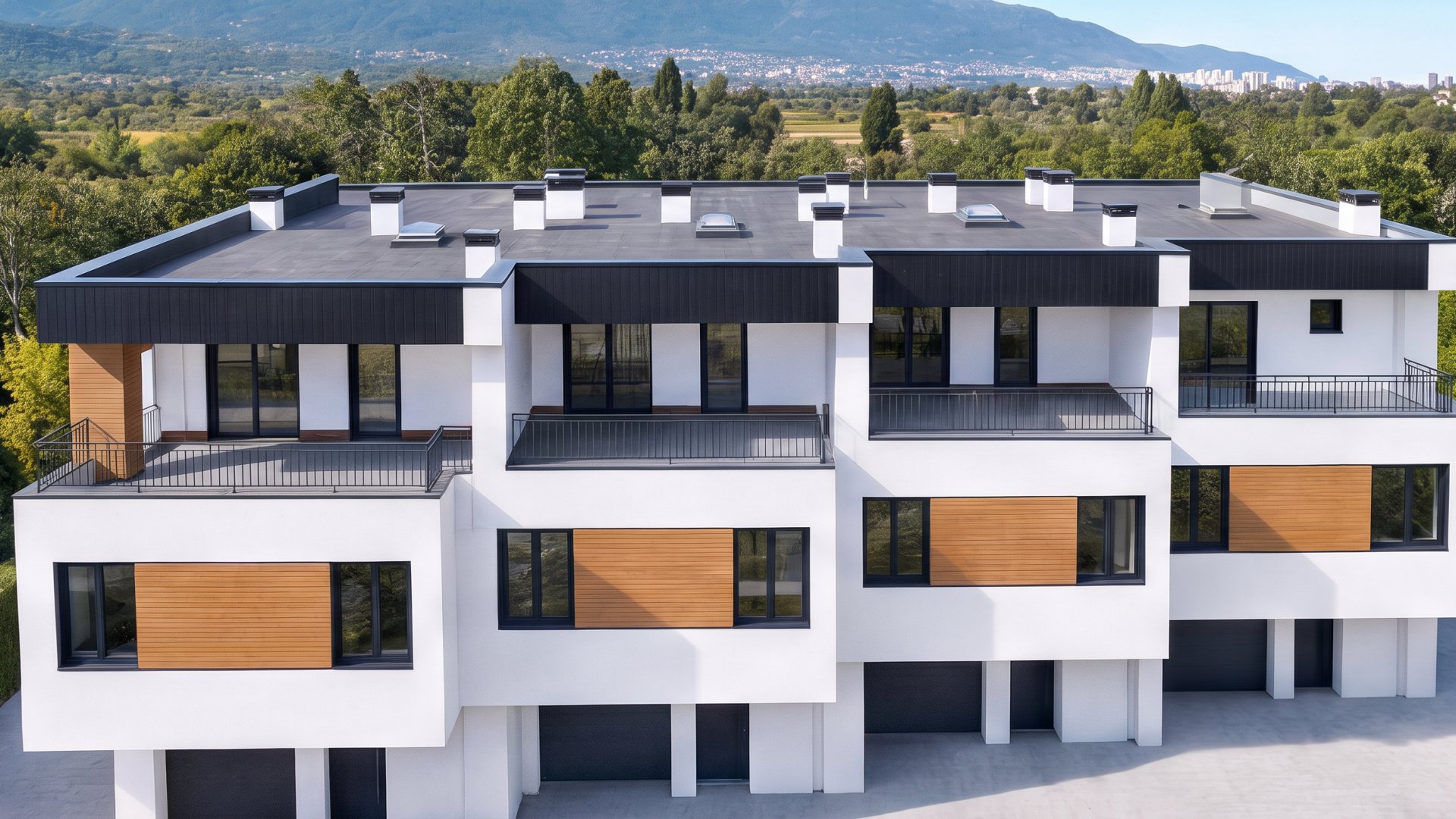 LOZEN HOUSES